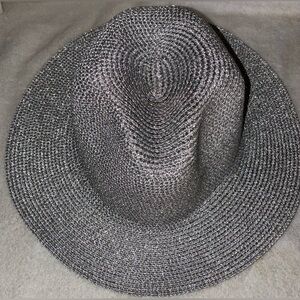 Women’s Shimmering Shiny Silver Fedora Straw Hat Teardrop Crown Sun Beach New